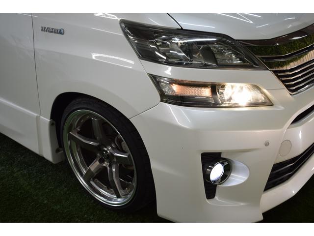 ヴェルファイアハイブリッド ＺＲ　ＢＬＩＴＺ車高調　ＶＥＲＺ２０インチＡＷ　純正８型ナビ　Ｗエアコン　電動シート　サイドＳＲＳ　バックモニター　クルコン　フルタイム４ＷＤ　ミュージックプレイヤー　ＡＢＳ　ドラレコ　ＥＴＣ　スマートキー（19枚目）