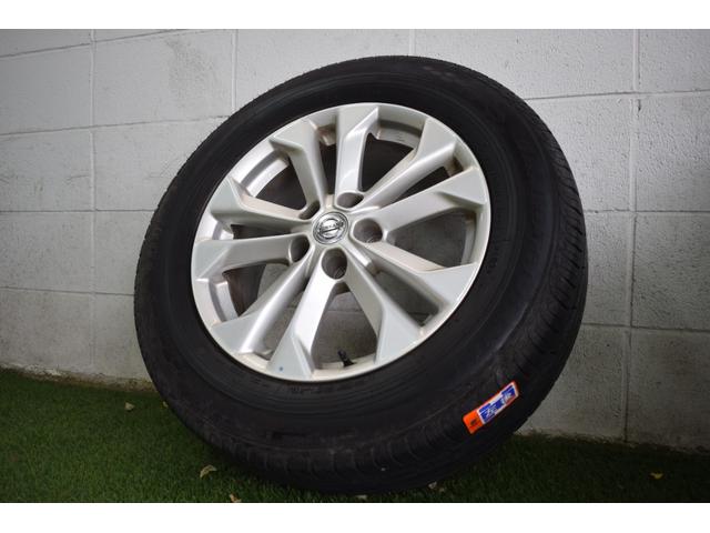 エクストレイル ２０Ｘ　エマージェンシーブレーキパッケージ　ユーザー買取車／夏冬タイヤＡＷ付き／純正７インチナビ／パワーバックドア／全方位カメラ／衝突軽減ブレーキ／ＬＥＤヘッドライト／シートヒーター／切り替式４ＷＤ／横滑り防止／ミラーウィンカー（4枚目）