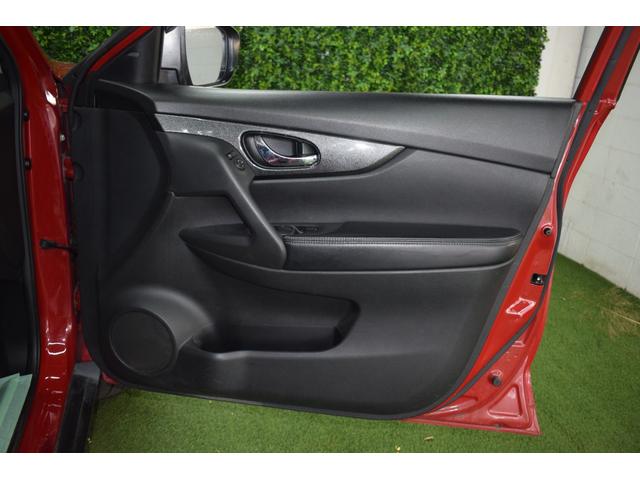 エクストレイル ２０Ｘ　エマージェンシーブレーキパッケージ　ユーザー買取車／夏冬タイヤＡＷ付き／純正７インチナビ／パワーバックドア／全方位カメラ／衝突軽減ブレーキ／ＬＥＤヘッドライト／シートヒーター／切り替式４ＷＤ／横滑り防止／ミラーウィンカー（32枚目）