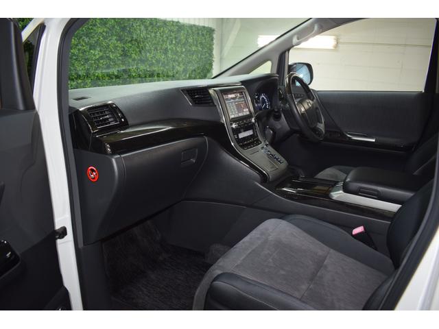 アルファードハイブリッド SR 4WD/本州仕入/モデリスタフルエアロ/モデリスタ19インチAW/純正8インチナビ/純正フリップダウン/ワンオーナー/全方位カメラ/クルコン/パワーバックドア/両側パワスラ/ビルトインETC(35枚目)