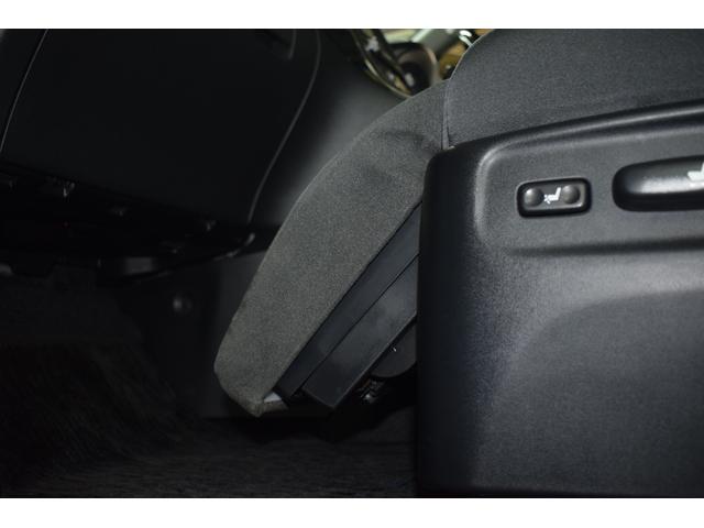 アルファードハイブリッド SR 4WD/本州仕入/モデリスタフルエアロ/モデリスタ19インチAW/純正8インチナビ/純正フリップダウン/ワンオーナー/全方位カメラ/クルコン/パワーバックドア/両側パワスラ/ビルトインETC(38枚目)