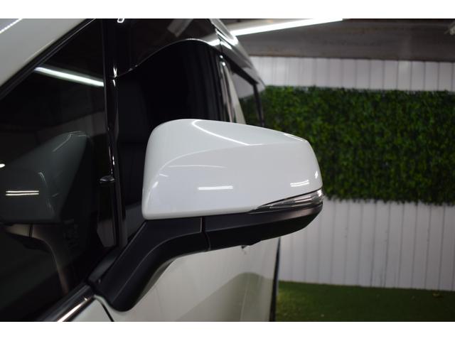 アルファードハイブリッド エグゼクティブラウンジＳ　４ＷＤ／本州仕入／ツインムーンルーフ／ＪＢＬサウンド／３眼ＬＥＤライト／１５００Ｗ電源／デジタルミラー／全方位カメラ／メーカーナビ／フリップダウン／ビルトインＥＴＣ／本革シート／ベンチレーション（10枚目）