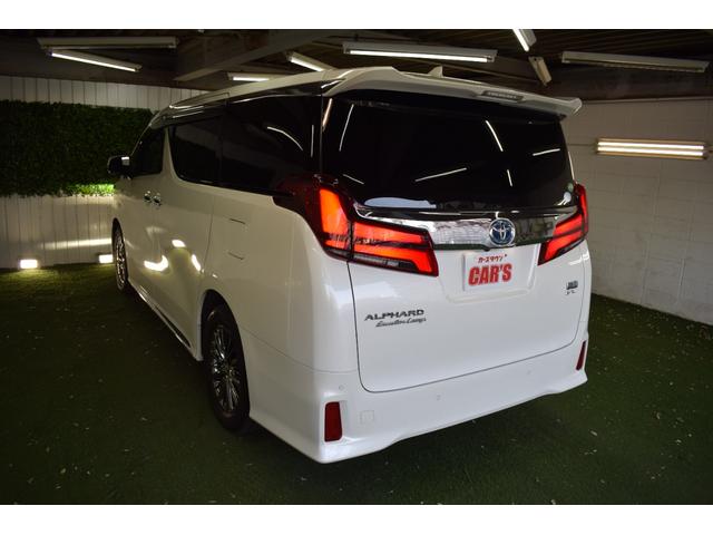 アルファードハイブリッド エグゼクティブラウンジＳ　４ＷＤ／本州仕入／ツインムーンルーフ／ＪＢＬサウンド／３眼ＬＥＤライト／１５００Ｗ電源／デジタルミラー／全方位カメラ／メーカーナビ／フリップダウン／ビルトインＥＴＣ／本革シート／ベンチレーション（19枚目）