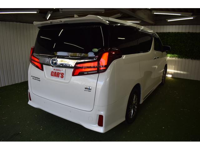 アルファードハイブリッド エグゼクティブラウンジＳ　４ＷＤ／本州仕入／ツインムーンルーフ／ＪＢＬサウンド／３眼ＬＥＤライト／１５００Ｗ電源／デジタルミラー／全方位カメラ／メーカーナビ／フリップダウン／ビルトインＥＴＣ／本革シート／ベンチレーション（20枚目）