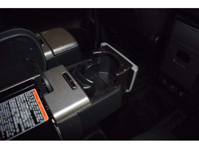 アルファードハイブリッド エグゼクティブラウンジＳ　４ＷＤ／本州仕入／ツインムーンルーフ／ＪＢＬサウンド／３眼ＬＥＤライト／１５００Ｗ電源／デジタルミラー／全方位カメラ／メーカーナビ／フリップダウン／ビルトインＥＴＣ／本革シート／ベンチレーション（34枚目）