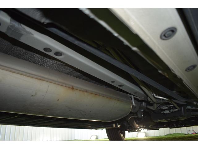 アルファードハイブリッド エグゼクティブラウンジＳ　４ＷＤ／本州仕入／ツインムーンルーフ／ＪＢＬサウンド／３眼ＬＥＤライト／１５００Ｗ電源／デジタルミラー／全方位カメラ／メーカーナビ／フリップダウン／ビルトインＥＴＣ／本革シート／ベンチレーション（75枚目）