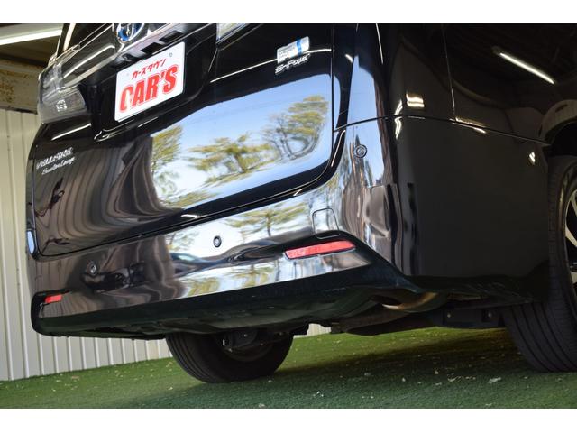 ヴェルファイアハイブリッド エグゼクティブラウンジ 4WD/本州仕入/ワンオーナー/黒本革シート/ツインムーンルーフ/メーカーナビ/JBLサウンド/フリップダウン/ハンドルヒーター/1500W電源/全方位モニター/パワーバックドア/レーダークルーズ(26枚目)