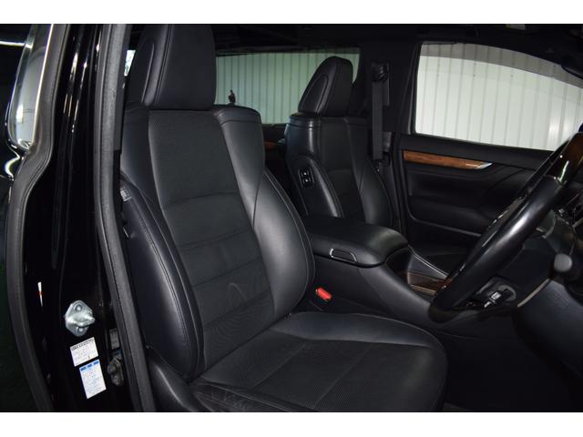 ヴェルファイアハイブリッド エグゼクティブラウンジ 4WD/本州仕入/ワンオーナー/黒本革シート/ツインムーンルーフ/メーカーナビ/JBLサウンド/フリップダウン/ハンドルヒーター/1500W電源/全方位モニター/パワーバックドア/レーダークルーズ(32枚目)