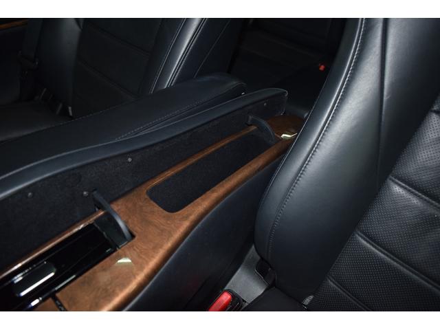 ヴェルファイアハイブリッド エグゼクティブラウンジ 4WD/本州仕入/ワンオーナー/黒本革シート/ツインムーンルーフ/メーカーナビ/JBLサウンド/フリップダウン/ハンドルヒーター/1500W電源/全方位モニター/パワーバックドア/レーダークルーズ(43枚目)