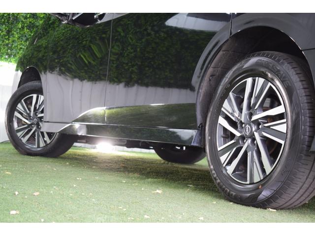 セレナ ハイウェイスターＶ　純正１２．３型ナビ／プロパイロット／Ｃａｒｐｌａｙ対応／デジタルインナーミラー／ＬＥＤヘッドライト／ワイヤレス充電／シート＆ステアリングヒーター／後席シートヒーター／両側パワースライドドア／純正アルミ（26枚目）