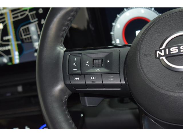 セレナ ハイウェイスターＶ　純正１２．３型ナビ／プロパイロット／Ｃａｒｐｌａｙ対応／デジタルインナーミラー／ＬＥＤヘッドライト／ワイヤレス充電／シート＆ステアリングヒーター／後席シートヒーター／両側パワースライドドア／純正アルミ（49枚目）