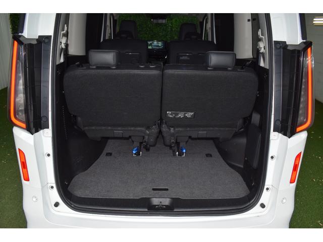 セレナ ハイウェイスターＶ　Ｃａｒｐｌａｙ対応ナビ／プロパイロット／アラウンドビュー／ＬＥＤヘッドライト／デジタルインナーミラー／ワイヤレス充電／ブラインドスポットモニター／コーナーセンサー／ブレーキホールド／シートヒーター（44枚目）