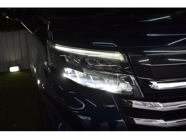 ルーミー カスタムＧ　本州仕入／純正７型ナビ／全方位カメラ／ＬＥＤヘッドライト／両側パワースライドドア／シートヒーター／電動パーキング／ブレーキホールド／アイドリングストップ／プッシュスタート／横滑り防止（4枚目）