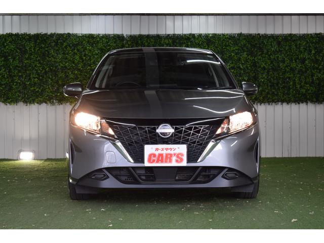 ノート Ｘ　ＦＯＵＲ　４ＷＤ／本州仕入／社外７インチナビ／バックカメラ／ＢｌｕｅＴｏｏｔｈ／ステアリングヒーター／ドライブレコーダー／電動パーキング／ブレーキホールド／ステアリングリモコン／ＥＴＣ車載器（5枚目）