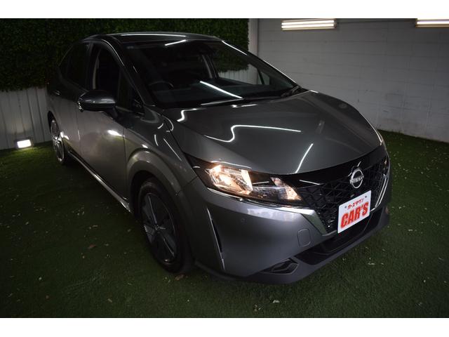 ノート Ｘ　ＦＯＵＲ　４ＷＤ／本州仕入／社外７インチナビ／バックカメラ／ＢｌｕｅＴｏｏｔｈ／ステアリングヒーター／ドライブレコーダー／電動パーキング／ブレーキホールド／ステアリングリモコン／ＥＴＣ車載器（7枚目）