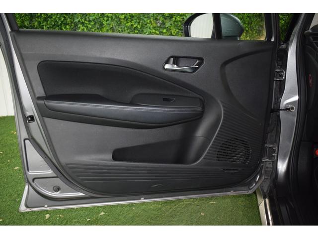 ノート Ｘ　ＦＯＵＲ　４ＷＤ／本州仕入／社外７インチナビ／バックカメラ／ＢｌｕｅＴｏｏｔｈ／ステアリングヒーター／ドライブレコーダー／電動パーキング／ブレーキホールド／ステアリングリモコン／ＥＴＣ車載器（31枚目）