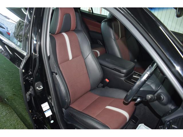 クラウンハイブリッド アスリートS Four ブラックスタイル 4WD/特別仕様車/メーカーナビ/レザーシート/パワーシート/クルーズコントロール/BlueTooth/コーナーセンサー/ビルトインETC/純正アルミ/キセノンヘッドライト/バックカメラ/USB接続/(32枚目)