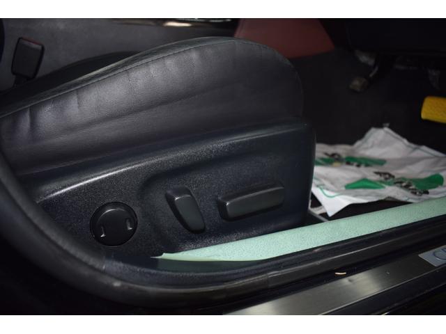 クラウンハイブリッド アスリートS Four ブラックスタイル 4WD/特別仕様車/メーカーナビ/レザーシート/パワーシート/クルーズコントロール/BlueTooth/コーナーセンサー/ビルトインETC/純正アルミ/キセノンヘッドライト/バックカメラ/USB接続/(33枚目)