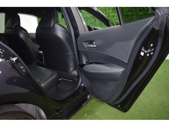 カローラツーリング ハイブリッド ダブルバイビー 4WD/本州仕入/ハーフレザーシート/ドラレコ/LEDライト/ステアリングヒーター/ビルトインETC/ディスプレイオーディオ/DVDデッキ/シートヒーター/バックカメラ/純正17インチAW(35枚目)