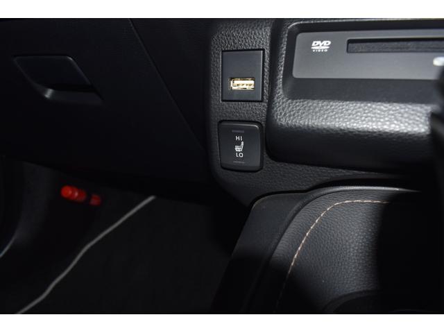 カローラツーリング ハイブリッド ダブルバイビー 4WD/本州仕入/ハーフレザーシート/ドラレコ/LEDライト/ステアリングヒーター/ビルトインETC/ディスプレイオーディオ/DVDデッキ/シートヒーター/バックカメラ/純正17インチAW(55枚目)