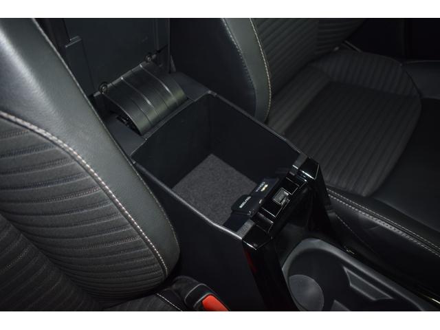 カローラツーリング ハイブリッド ダブルバイビー 4WD/本州仕入/ハーフレザーシート/ドラレコ/LEDライト/ステアリングヒーター/ビルトインETC/ディスプレイオーディオ/DVDデッキ/シートヒーター/バックカメラ/純正17インチAW(60枚目)