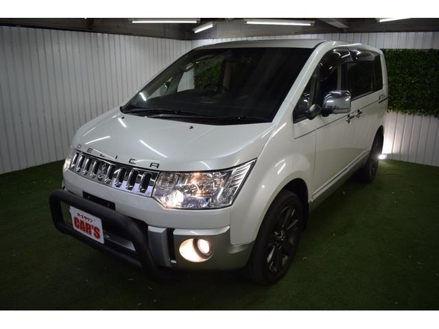 デリカＤ：５ シャモニー　４ＷＤ／本州仕入／バンパーガード／ＡＬＰＩＮＥナビ／ハーフレザー／両側パワスラ／ビルトインＥＴＣ／パドルシフト／キセノンライト／特別仕様車／専用アルミ／クルーズコントロール／ステアリングリモコン（8枚目）