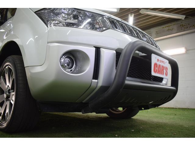 デリカＤ：５ シャモニー　４ＷＤ／本州仕入／バンパーガード／ＡＬＰＩＮＥナビ／ハーフレザー／両側パワスラ／ビルトインＥＴＣ／パドルシフト／キセノンライト／特別仕様車／専用アルミ／クルーズコントロール／ステアリングリモコン（14枚目）