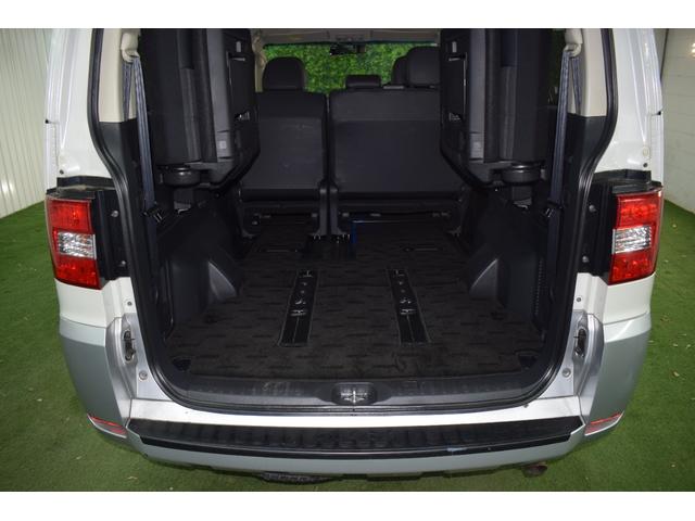 デリカＤ：５ シャモニー　４ＷＤ／本州仕入／バンパーガード／ＡＬＰＩＮＥナビ／ハーフレザー／両側パワスラ／ビルトインＥＴＣ／パドルシフト／キセノンライト／特別仕様車／専用アルミ／クルーズコントロール／ステアリングリモコン（44枚目）