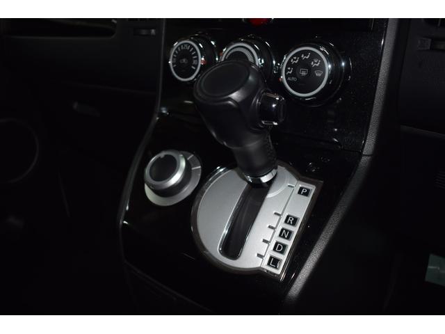 デリカＤ：５ シャモニー　４ＷＤ／本州仕入／バンパーガード／ＡＬＰＩＮＥナビ／ハーフレザー／両側パワスラ／ビルトインＥＴＣ／パドルシフト／キセノンライト／特別仕様車／専用アルミ／クルーズコントロール／ステアリングリモコン（63枚目）