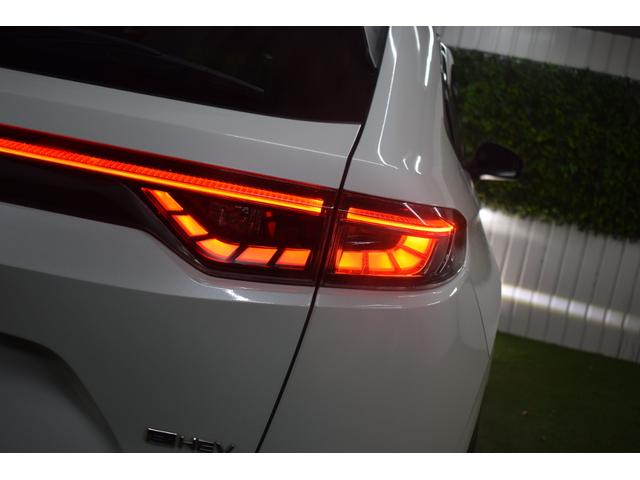 ヴェゼル e:HEV Z 4WD/ワンオーナー/寒冷地仕様/純正エンスタ/前後ドラレコ/ワイヤレス充電/ミラーヒーター/コーナーセンサー/ハーフレザーシート/LEDヘッドライト/電動パーキング/ブレーキホールド/バックカメラ(23枚目)