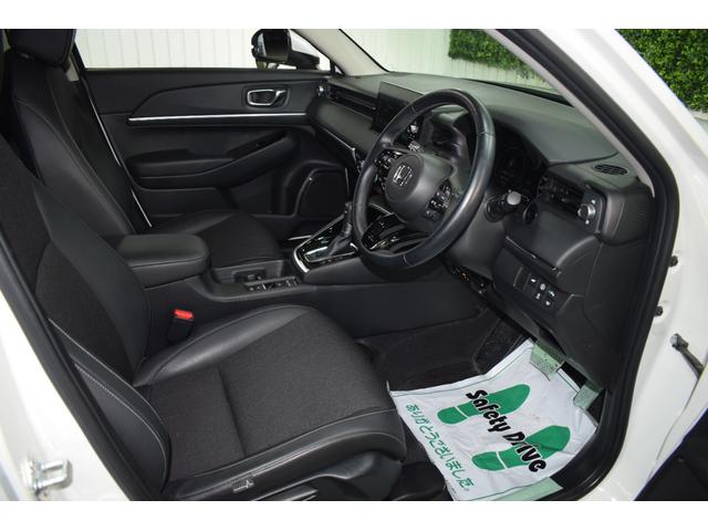 ヴェゼル e:HEV Z 4WD/ワンオーナー/寒冷地仕様/純正エンスタ/前後ドラレコ/ワイヤレス充電/ミラーヒーター/コーナーセンサー/ハーフレザーシート/LEDヘッドライト/電動パーキング/ブレーキホールド/バックカメラ(31枚目)