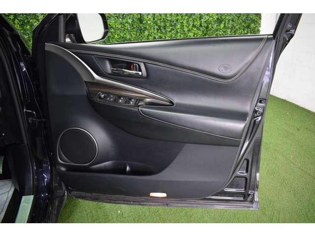 ハリアーハイブリッド プレミアム 4WD/モデリスタエアロ/社外19インチアルミホイール/メーカーナビTV/LEDヘッドライト・フォグ/トヨタセーフティセンス/スマートキー/USBポート/Bluetoothオーディオ/バックカメラ(32枚目)