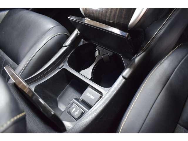 ハリアーハイブリッド プレミアム 4WD/モデリスタエアロ/社外19インチアルミホイール/メーカーナビTV/LEDヘッドライト・フォグ/トヨタセーフティセンス/スマートキー/USBポート/Bluetoothオーディオ/バックカメラ(51枚目)