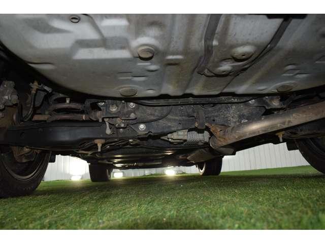 ハリアーハイブリッド プレミアム 4WD/モデリスタエアロ/社外19インチアルミホイール/メーカーナビTV/LEDヘッドライト・フォグ/トヨタセーフティセンス/スマートキー/USBポート/Bluetoothオーディオ/バックカメラ(59枚目)