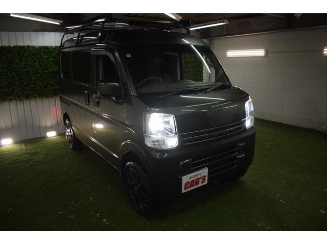 エブリイ ジョインターボ 4WD/ターボ/5速マニュアル/シートカバー/リフトアップ/ルーフキャリア/マッドタイヤ/15インチアルミ/社外オーディオ/キーレスキー/両側スライドドア/LEDヘッドライト/フルフラットシート(5枚目)