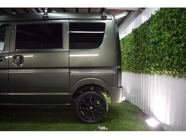 エブリイ ジョインターボ 4WD/ターボ/5速マニュアル/シートカバー/リフトアップ/ルーフキャリア/マッドタイヤ/15インチアルミ/社外オーディオ/キーレスキー/両側スライドドア/LEDヘッドライト/フルフラットシート(18枚目)