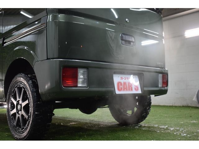 エブリイ ジョインターボ 4WD/ターボ/5速マニュアル/シートカバー/リフトアップ/ルーフキャリア/マッドタイヤ/15インチアルミ/社外オーディオ/キーレスキー/両側スライドドア/LEDヘッドライト/フルフラットシート(25枚目)