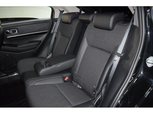 ヴェゼル e:HEV Z 4WD/本州仕入/ワンオーナー/パワーバックドア/純正CarPlay対応ナビ/ハーフレザーシート/電動パーキング/ビルトインETC/LEDヘッドライト/ミラーウィンカー/シートヒーター/ワイヤレス充電(35枚目)