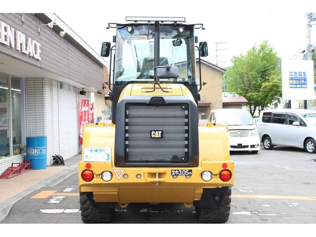 日本 　ＣＡＴ９１０Ｍ　４バルブ配管　新品Ｖ型マルチプラウ　オノデラ製特注シャッターバケット　自社稼働５９７時間　デフロック　Ｂｌｕｅｔｏｏｔｈオーディオ　エンジンスターター　タイヤショベル　ホイールローダー（16枚目）