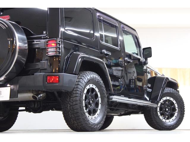 サハラ　４ＷＤ　後期ＪＫ３６　新品ファルケンワイルドピークタイヤ　エクストリームＪホイール　黒革シート　シートヒーター　ＬＥＤライト４灯　新品パーツカスタム　ＪＥＥＰ純正メッキチューブステップ　本州仕入れ(9枚目)