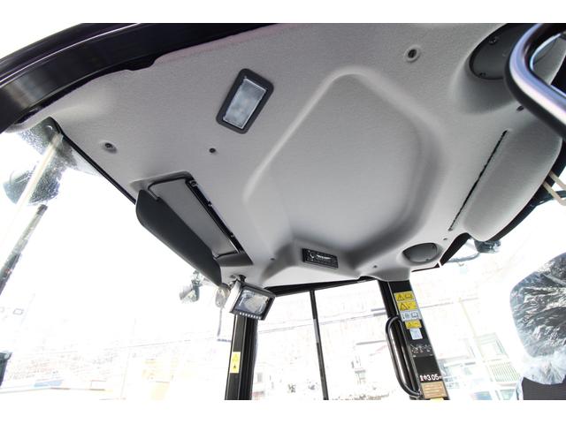 日本 　ＣＡＴ９１０　登録済未使用車　４バルブ配管　Ｖ型マルチプラウ　純正バケット付　デフロック　エアコン　パイロットレバー　ヒーター付エアーサスペンションシート　Ｂｌｕｅｔｏｏｔｈオーディオ　タイヤショベル（32枚目）