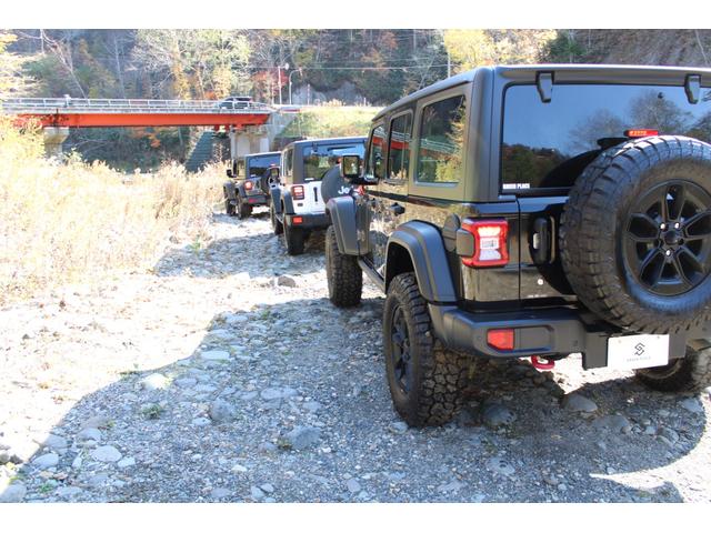 ジープ・ラングラーアンリミテッド サハラ　４ＷＤ　後期最終モデル　オーストラリア製モンスタ新品タイヤ　純正１８インチマッドブラックホイール　クルコン　オートライト　ドラレコ　純正オールウェザーサブウーファー　ＡＢＳコンピューター新品交換済（36枚目）