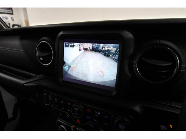 ジープ・ラングラーアンリミテッド サハラ 4WD AppleCarPlay 純正ナビ Bluetooth バックカメラ サイドカメラ フロントカメラ レーダークルーズコントロール ハンドルヒーター シートヒーター LEDライト 厳選本州仕入(18枚目)