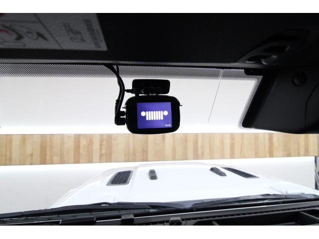 ジープ・ラングラーアンリミテッド サハラ 4WD AppleCarPlay 純正ナビ Bluetooth バックカメラ サイドカメラ フロントカメラ レーダークルーズコントロール ハンドルヒーター シートヒーター LEDライト 厳選本州仕入(21枚目)