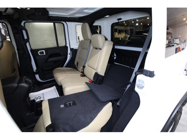 ジープ・ラングラーアンリミテッド サハラ 4WD AppleCarPlay 純正ナビ Bluetooth バックカメラ サイドカメラ フロントカメラ レーダークルーズコントロール ハンドルヒーター シートヒーター LEDライト 厳選本州仕入(27枚目)