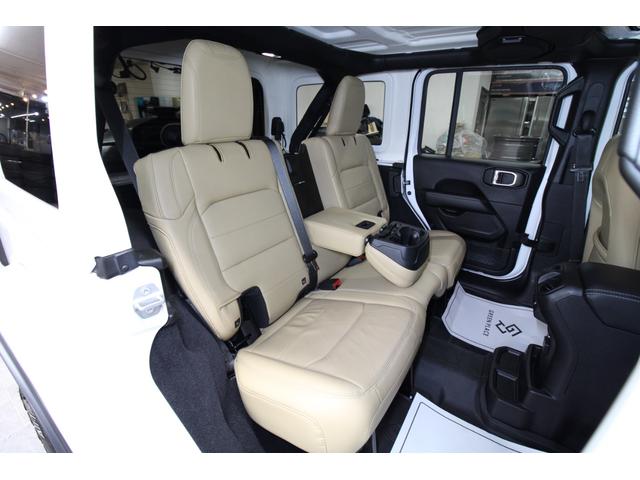 ジープ・ラングラーアンリミテッド サハラ 4WD AppleCarPlay 純正ナビ Bluetooth バックカメラ サイドカメラ フロントカメラ レーダークルーズコントロール ハンドルヒーター シートヒーター LEDライト 厳選本州仕入(28枚目)