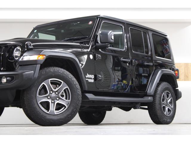 ジープ・ラングラーアンリミテッド スポーツ 3.6 4WD 実走行2.7万キロ AppleCarPlay Bluetooth Uconecctディスプレイ バックカメラ 車検2年付 レーダークルーズコントロール ドラレコ ETC 厳選本州仕入(5枚目)