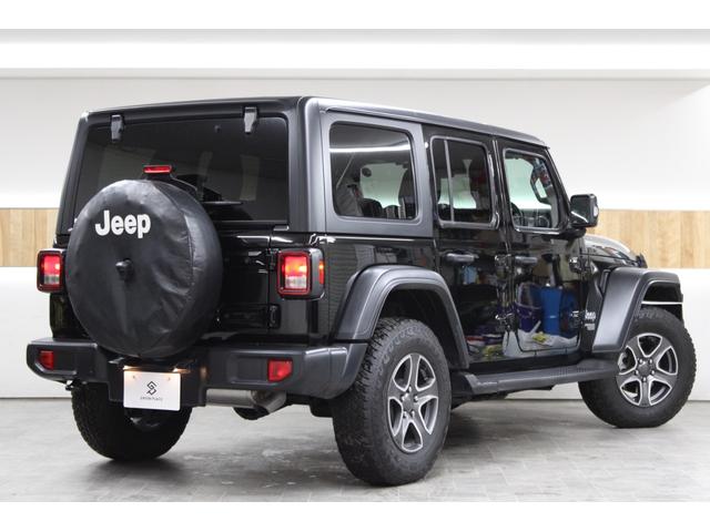 ジープ・ラングラーアンリミテッド スポーツ 3.6 4WD 実走行2.7万キロ AppleCarPlay Bluetooth Uconecctディスプレイ バックカメラ 車検2年付 レーダークルーズコントロール ドラレコ ETC 厳選本州仕入(8枚目)