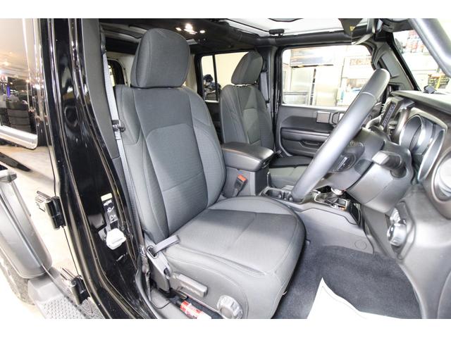 ジープ・ラングラーアンリミテッド スポーツ 3.6 4WD 実走行2.7万キロ AppleCarPlay Bluetooth Uconecctディスプレイ バックカメラ 車検2年付 レーダークルーズコントロール ドラレコ ETC 厳選本州仕入(24枚目)