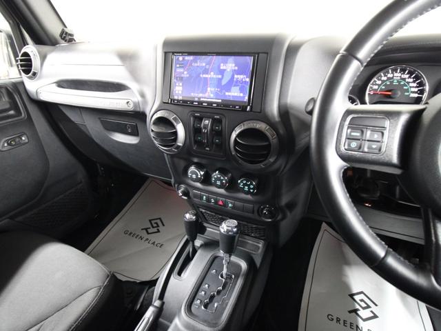 ジープ・ラングラーアンリミテッド スポーツ 4WD JK後期最終モデル オーストラリア製MONSTA 新品タイヤ JEEP純正スチールホイール ストラーダナビ地デジBカメラ Bluetooth ETC(17枚目)